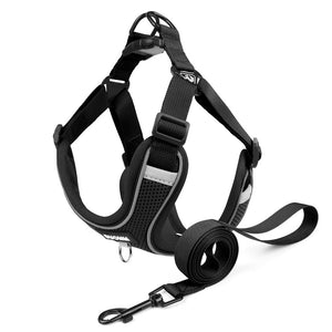 Pet leash dog outdoor chest strap Fight Corgi walks dog leash out to prevent breaking away from reflective dog chest back