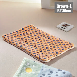 Dog cushion sleeping cat blanket pet cushion winter padded warm cotton floor cushion nest small and medium-sized dog hair