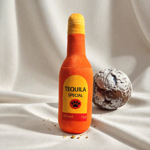 Dog toys simulation wine bottle chewing and chewing self hi dog and cat plush toys teeth grinding teeth sound toys