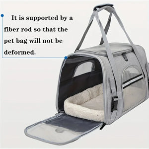 Portable Cat Bags Soft-Sided Pet Carrying Four-Sided Breathable Carrier Bags with Fur Pad Cats Handbag Travel Bag Transport Bag